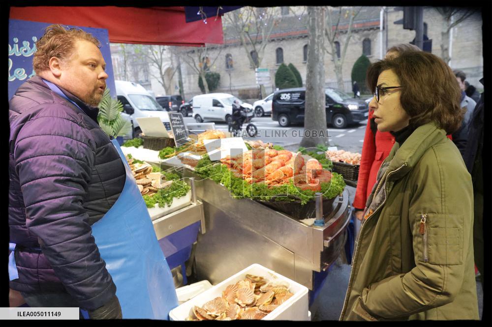 Exclusive - Rachida Dati At Avenue General Leclerc Visit - Paris