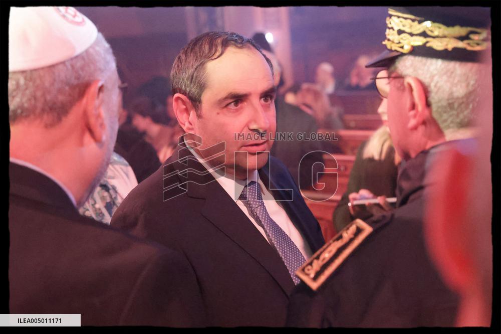 Rachida Dati At Grande Synagogue De La Victoire - Paris