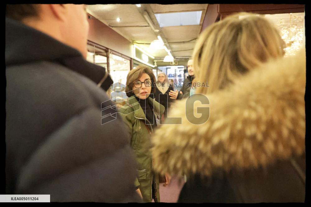 Exclusive Rachida Dati Visit Les Puces Market - Saint Ouen