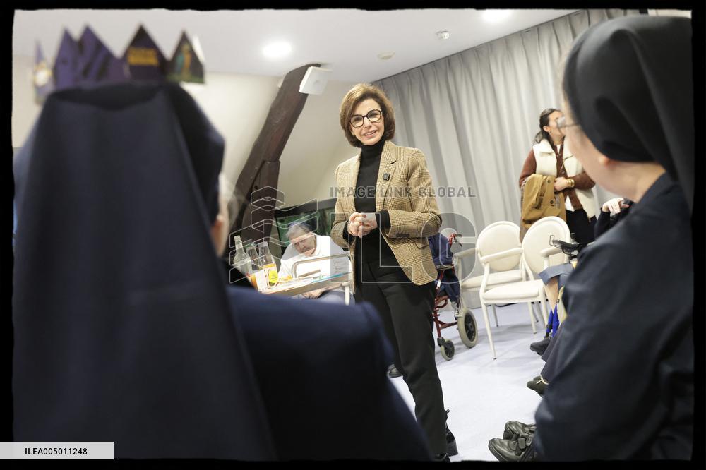 Exclusive - Rachida Dati Meets With Nuns - Paris