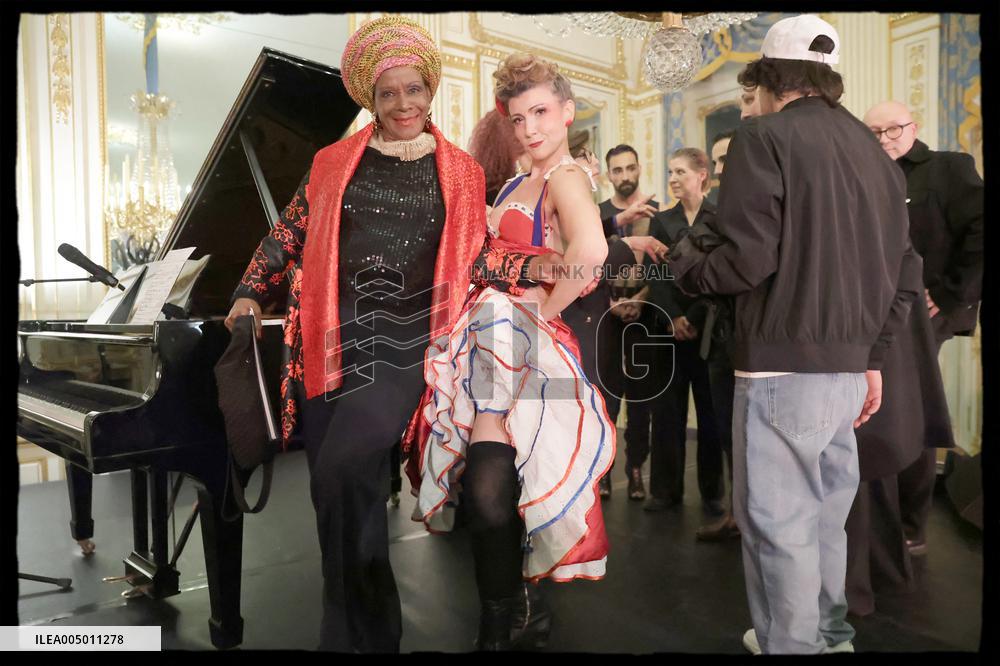 Exclusive - Rachida Dati Announces The Cabaret Season - Paris