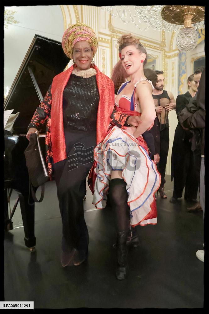 Exclusive - Rachida Dati Announces The Cabaret Season - Paris