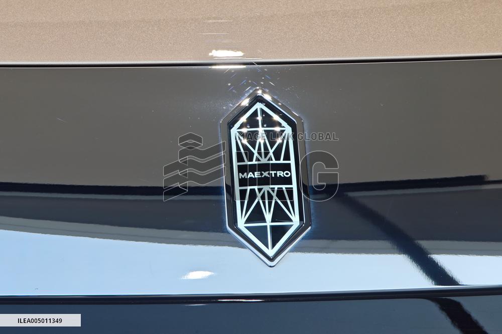 Huawei MAEXTRO Luxury Car