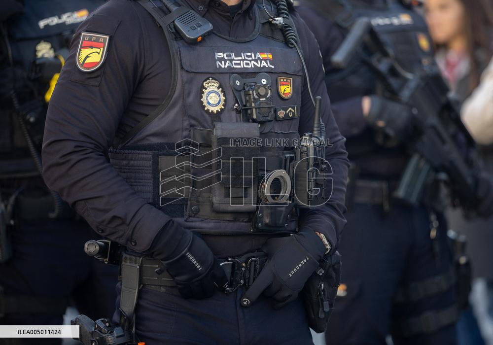 Madrid Police Headquarters Presents New Years Eve Security Plan - Madrid