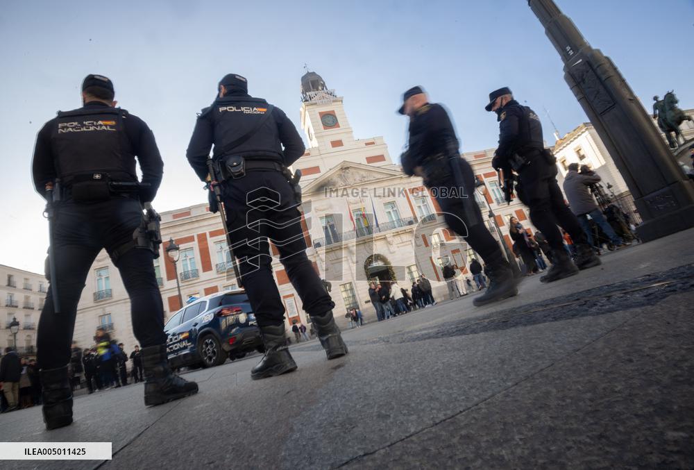 Madrid Police Headquarters Presents New Years Eve Security Plan - Madrid