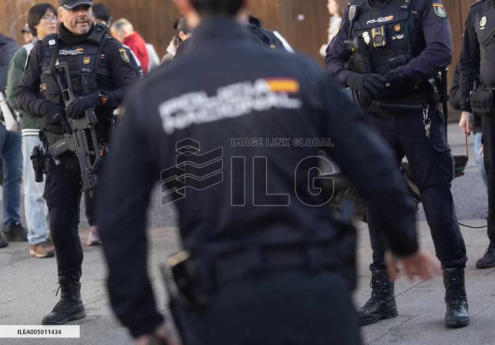 Madrid Police Headquarters Presents New Years Eve Security Plan - Madrid