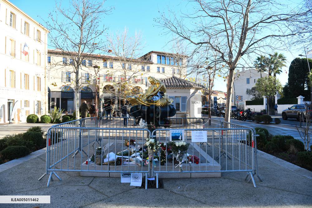Brigitte Bardot Statue Memorial - Saint Tropez
