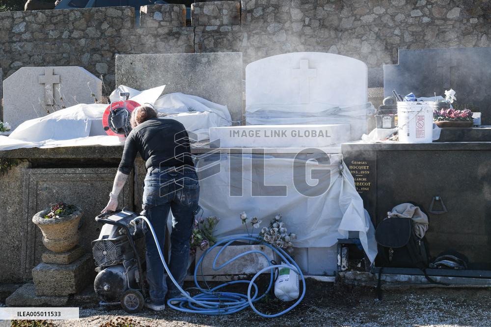 Bardot Family Tomb Works Underway - Saint Tropez
