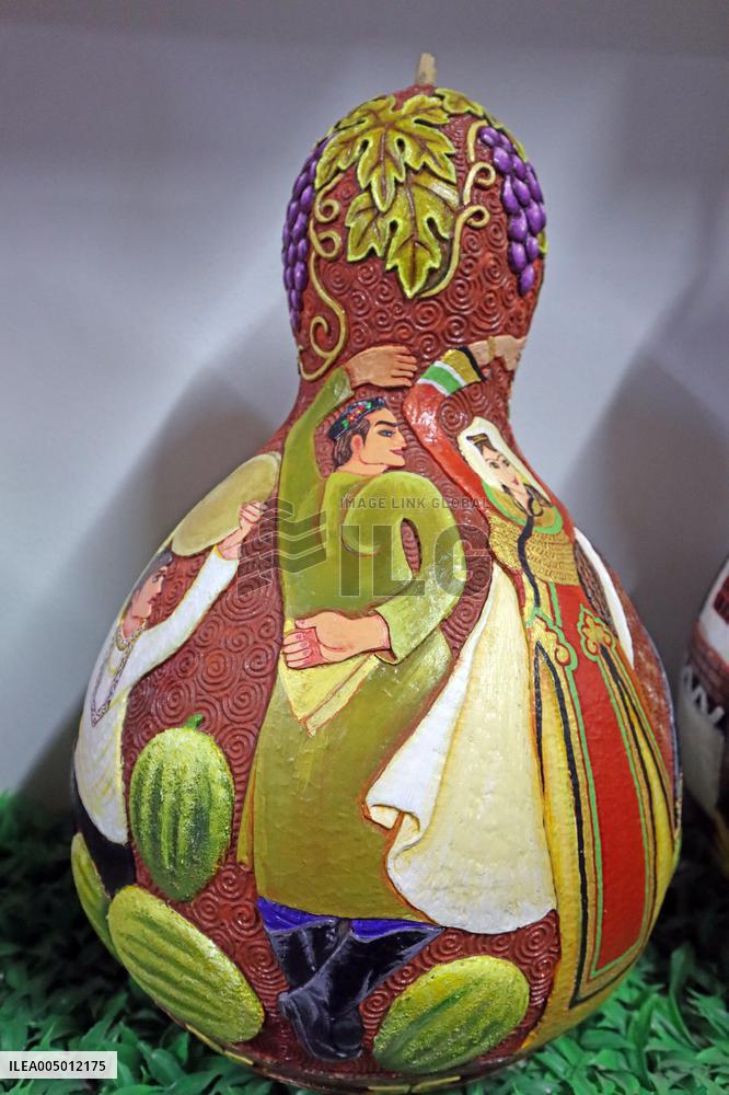 Gourd Painting