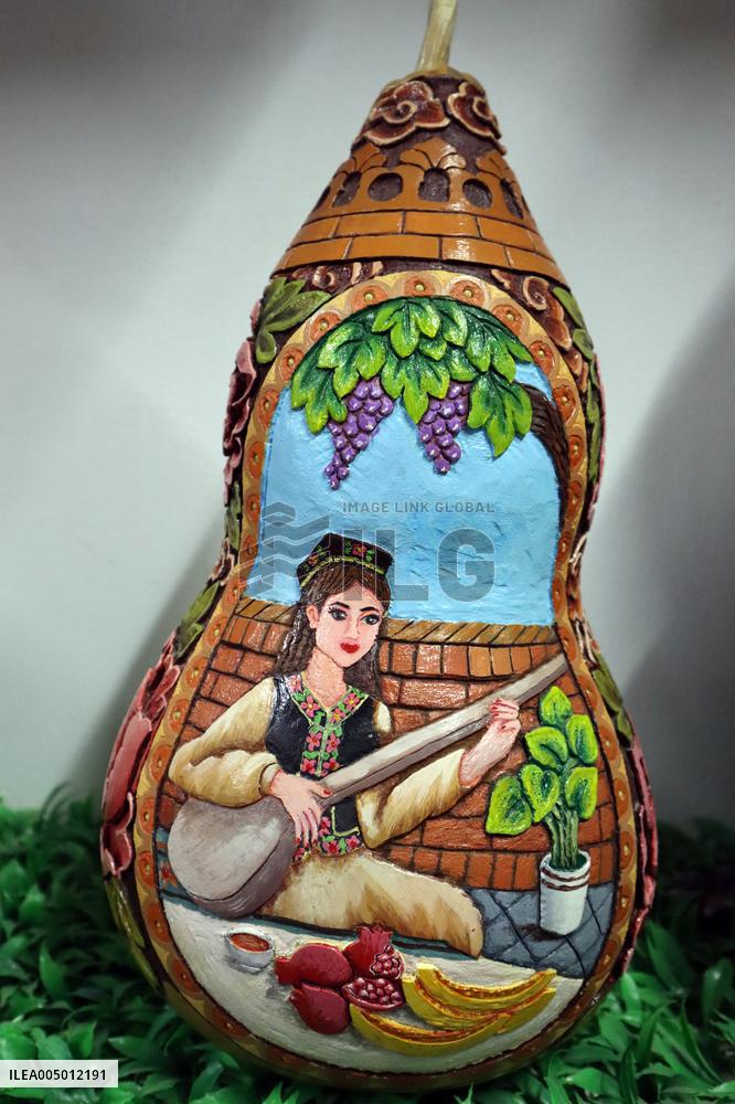 Gourd Painting