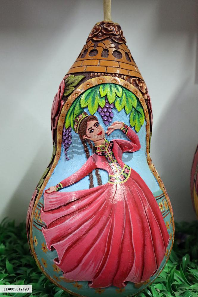 Gourd Painting