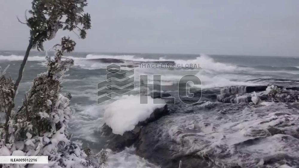 US: Bomb Cyclone Batters Midwest and Northeast, Millions Under Weather Warnings 6