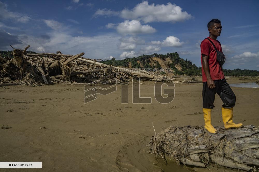 Ecological Disaster Strikes Pengidam Village - Indonesia