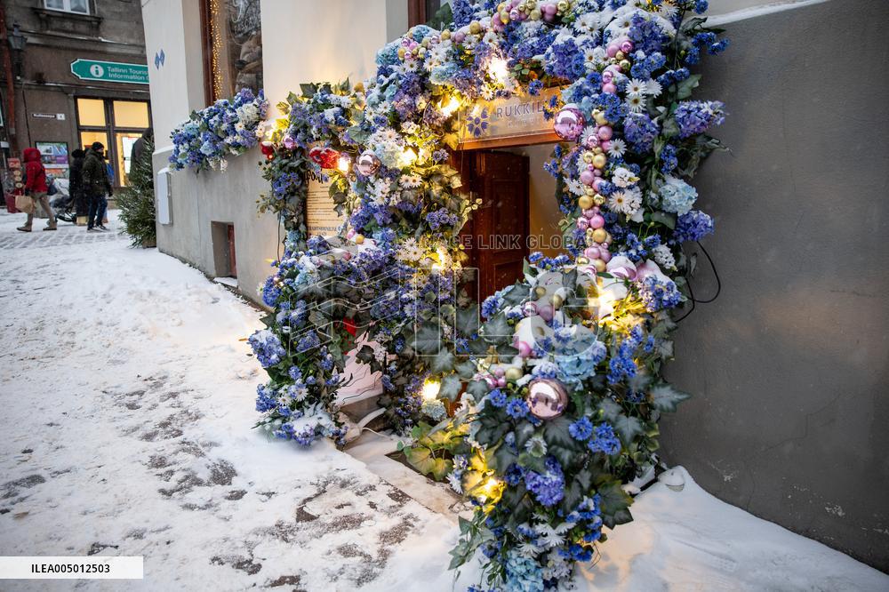 Holiday decorations in the Old Town of Tallinn