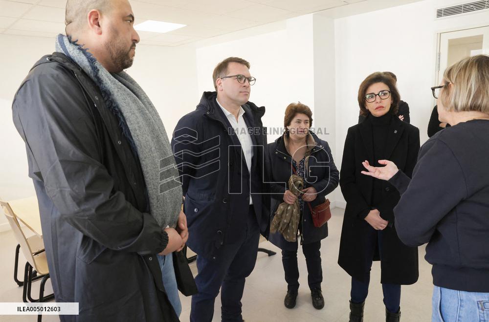 Exclu - Rachida Dati Visits the Emmaus Berthier Center - Paris