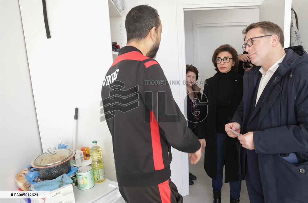 Exclu - Rachida Dati Visits the Emmaus Berthier Center - Paris