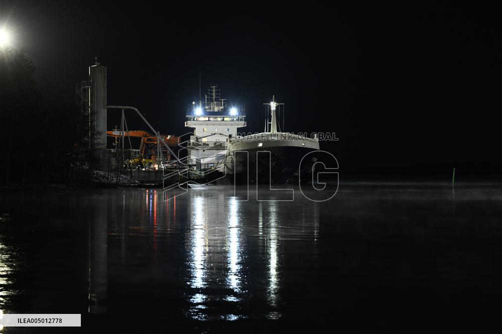 Finnish authorities seize vessel following sea cable disruption