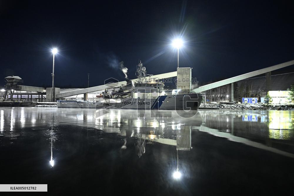 Finnish authorities seize vessel following sea cable disruption