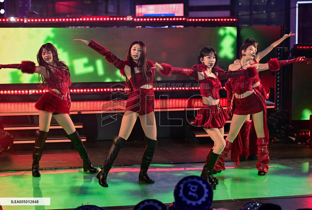 2025 New Years Eve in Times Square