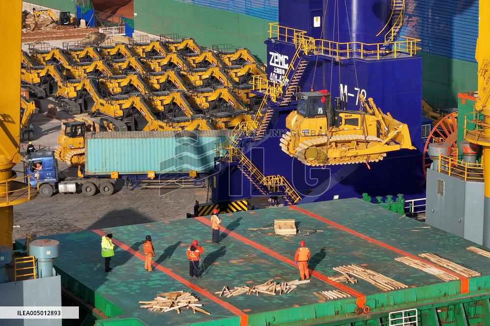 China Construction Machinery Exports