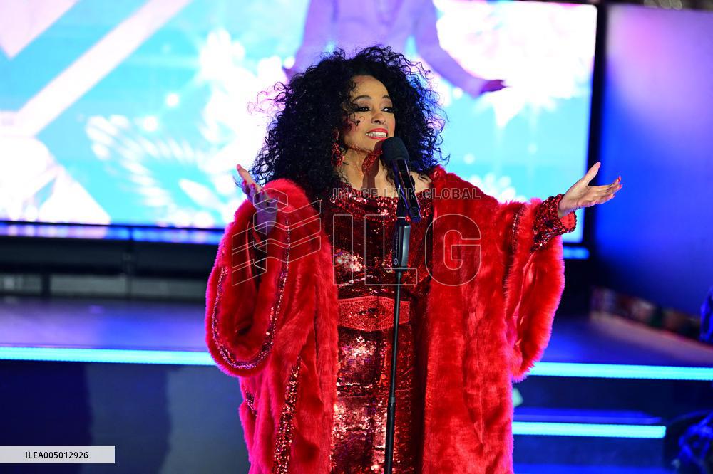 2025 New Years Eve in Times Square