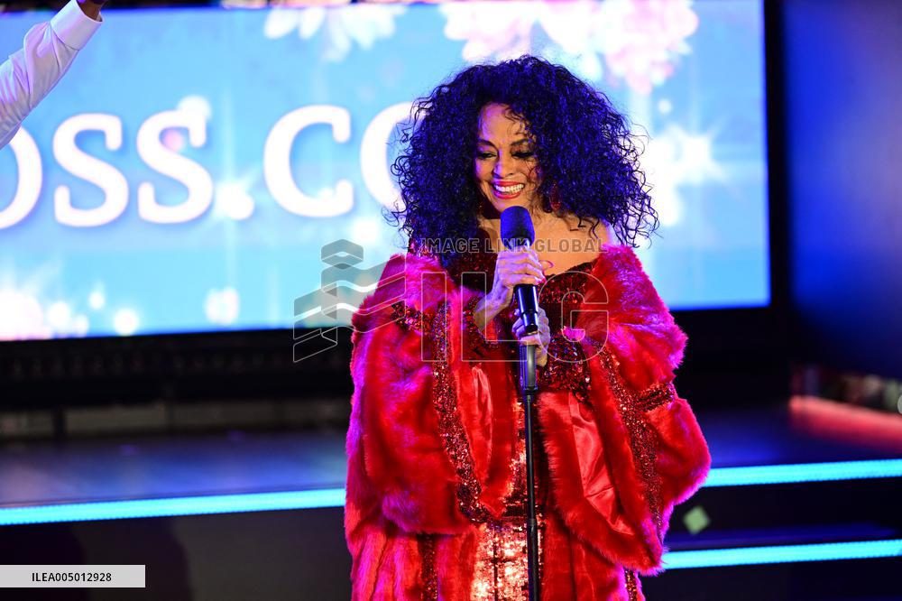 2025 New Years Eve in Times Square