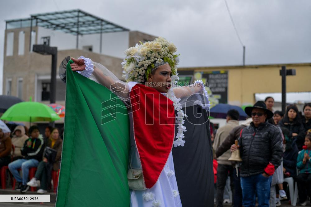 End of the year 'Desfile de Viudas' at the Multicolor Border Carnival in Ipiales, Colombia