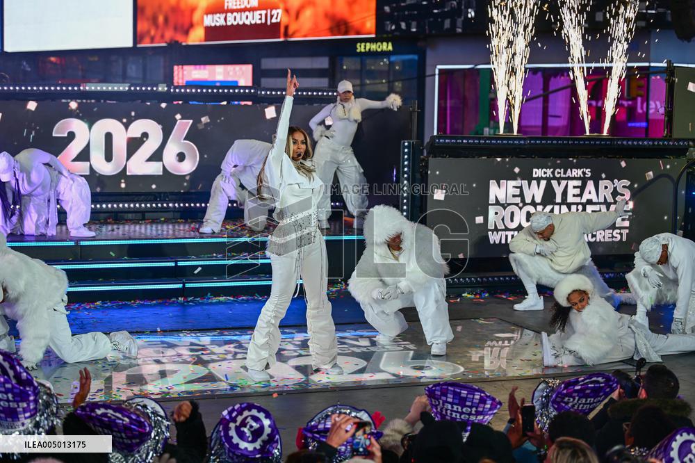 2025 New Years Eve in Times Square