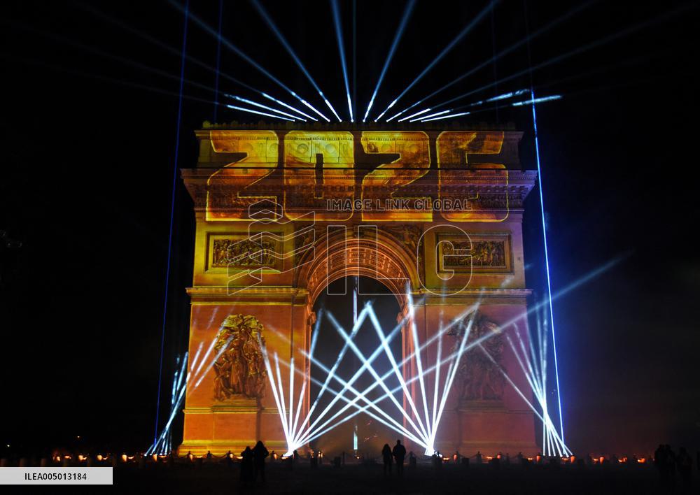 New Year Celebrations in France - Paris