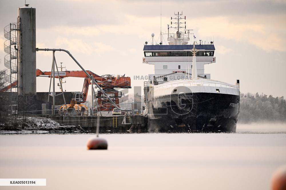 Finnish authorities seize vessel following sea cable disruption
