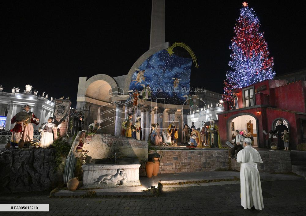 Pope Leo XIV Visits The Nativity Scene - Vatican