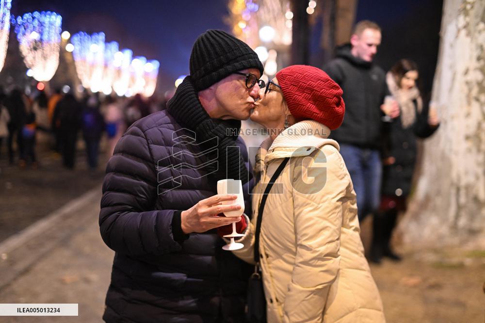 New Year Celebrations in France - Paris