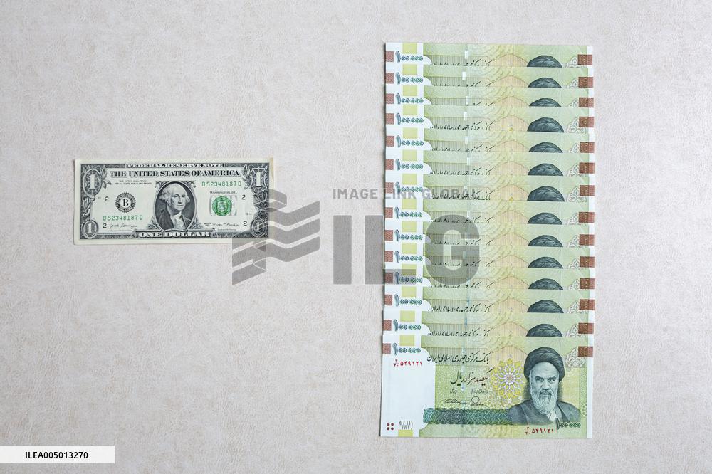 Illustration - Iranian Rial vs US Dollar A Currency in Crisis