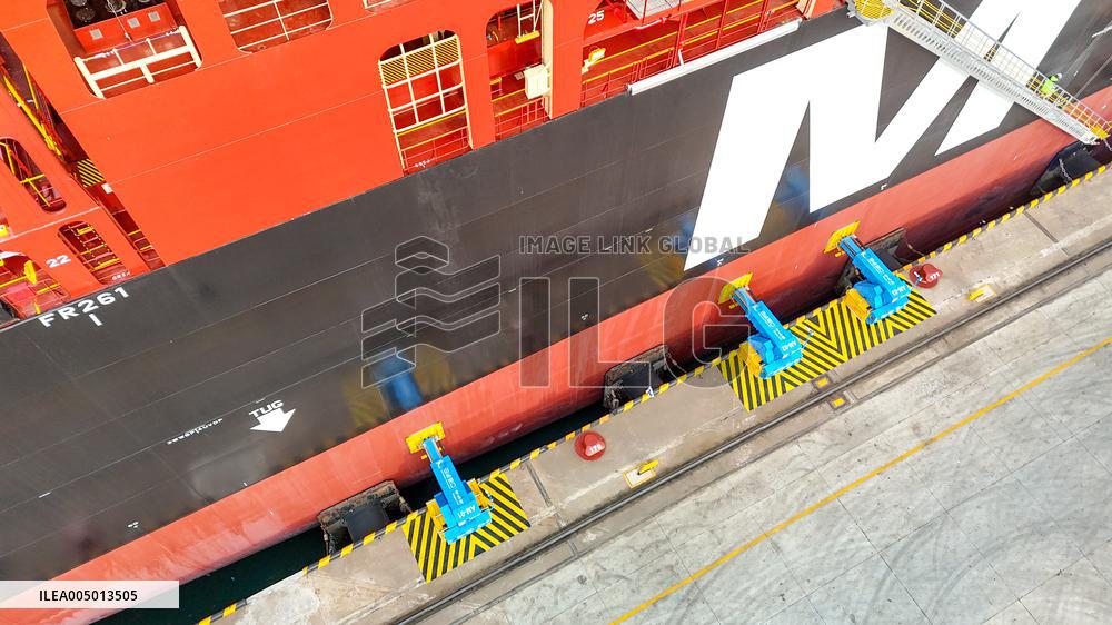 China First Vacuum-type Automatic Mooring System