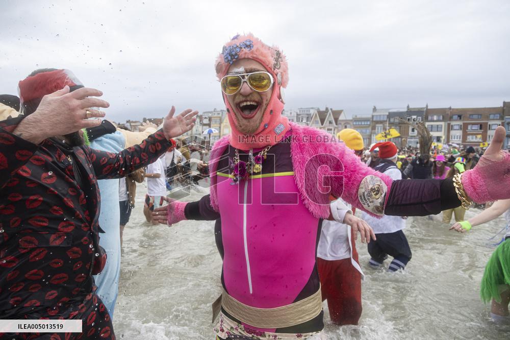 Bain des Givres At New Years Day Swim - Dunkirk