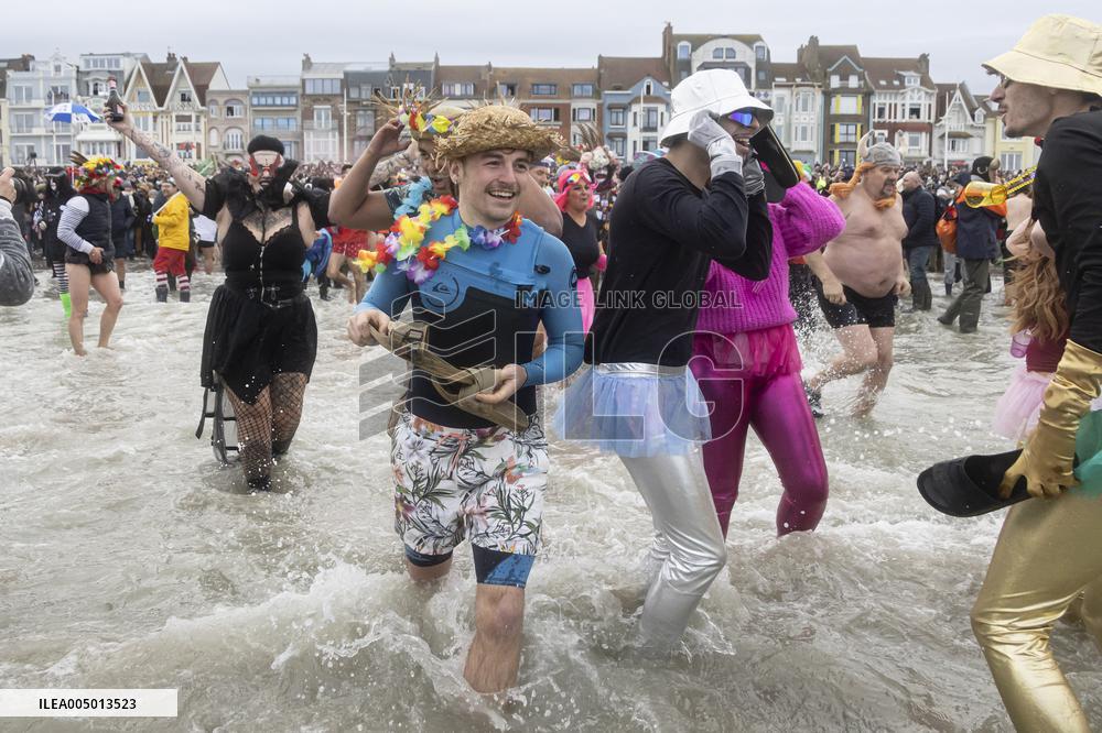 Bain des Givres At New Years Day Swim - Dunkirk