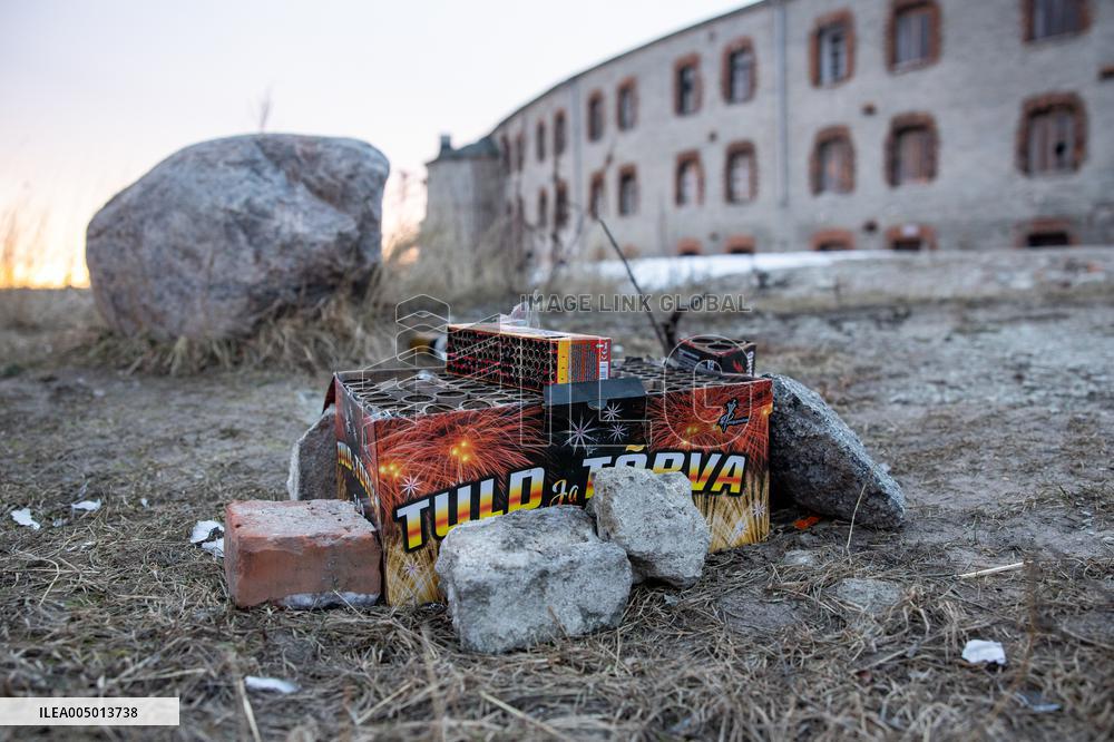 Garbage after the New Year's Eve celebrations