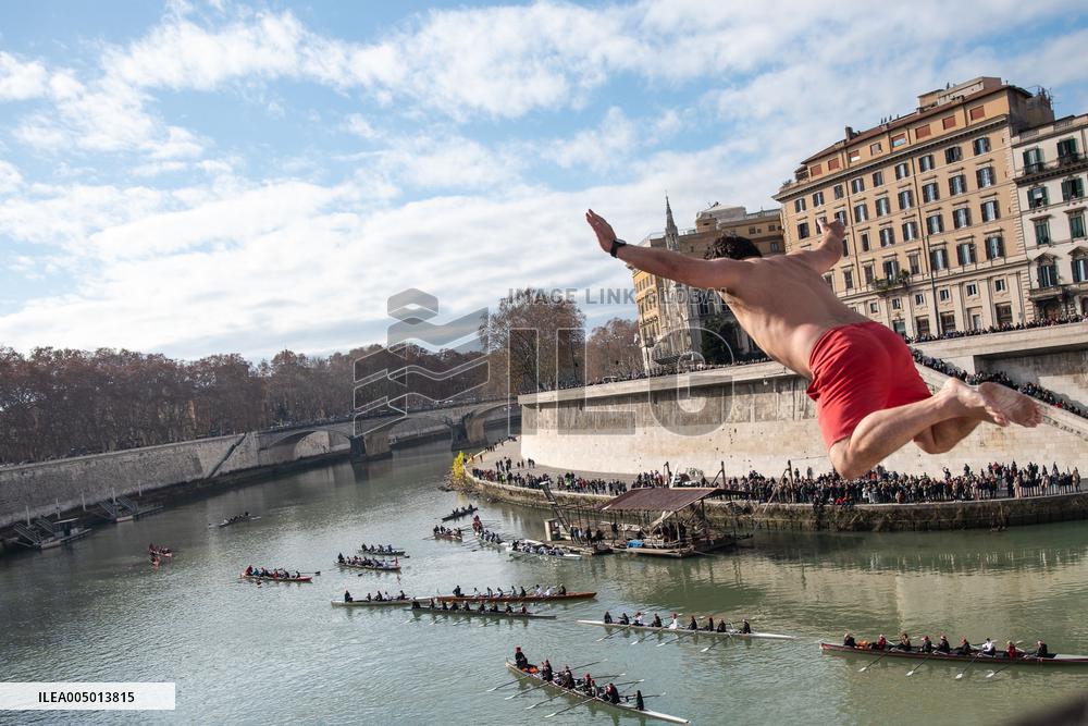 Traditional Dive Into The Tiber River - Rome