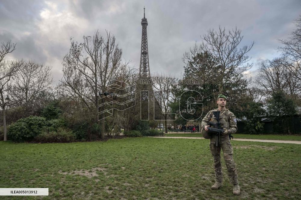 French army drone pilot - Paris