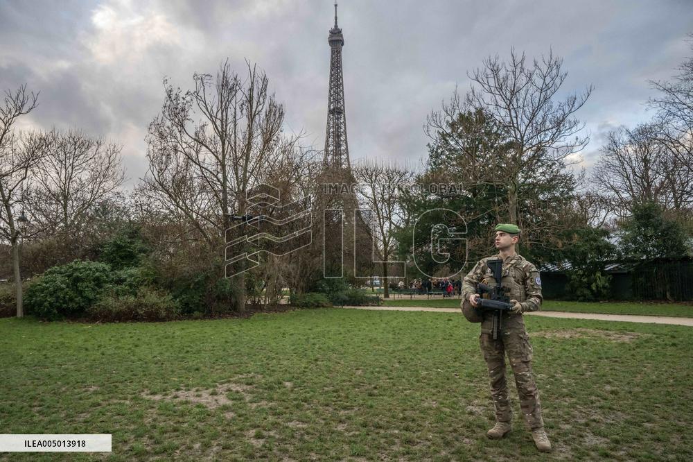 French army drone pilot - Paris