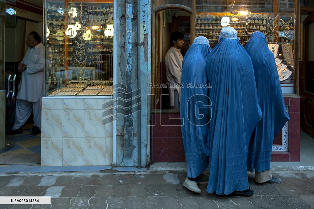 Daily Life of Women in Afghanistan
