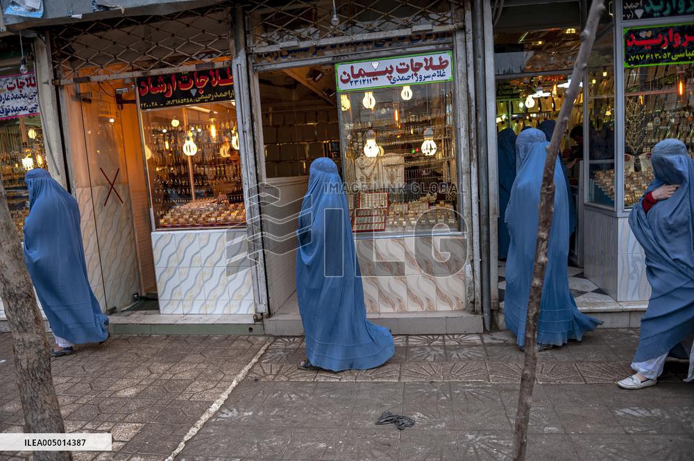 Daily Life of Women in Afghanistan