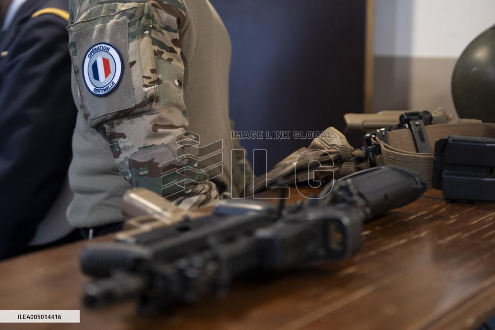 Sentinelle mission in front of the Eiffel Tower in Paris