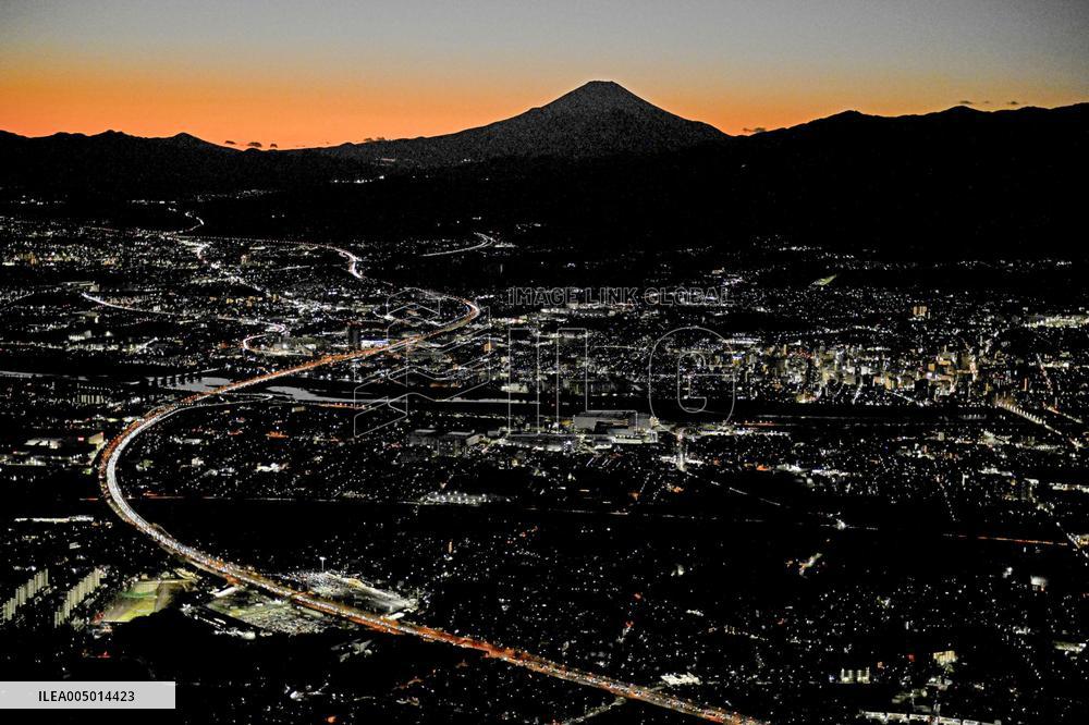 Return rush of New Year travelers in Japan