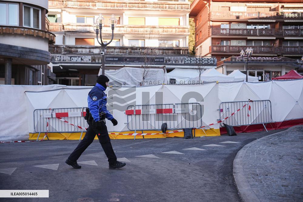 Tribute to victims at Le Constellation bar - Crans Montana