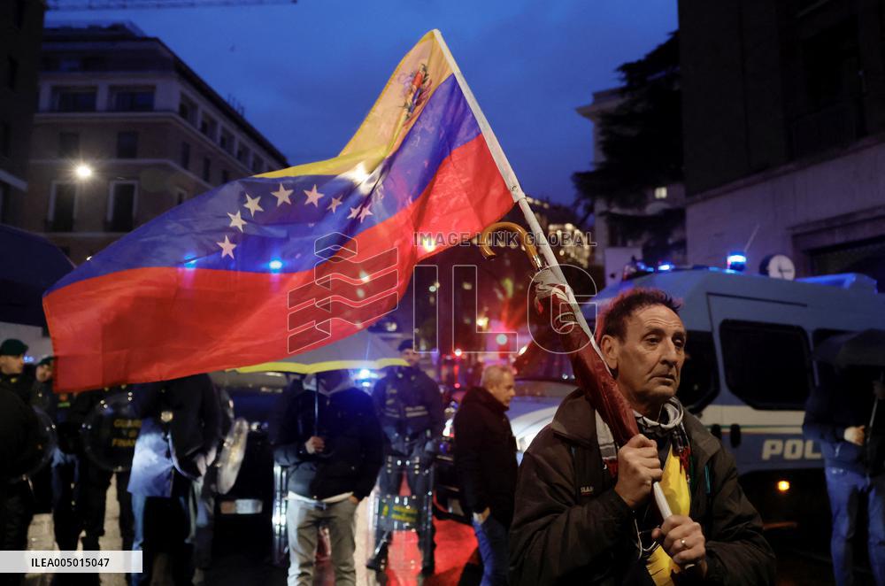 Rome Protests Against US Capture Of Maduro - Italy