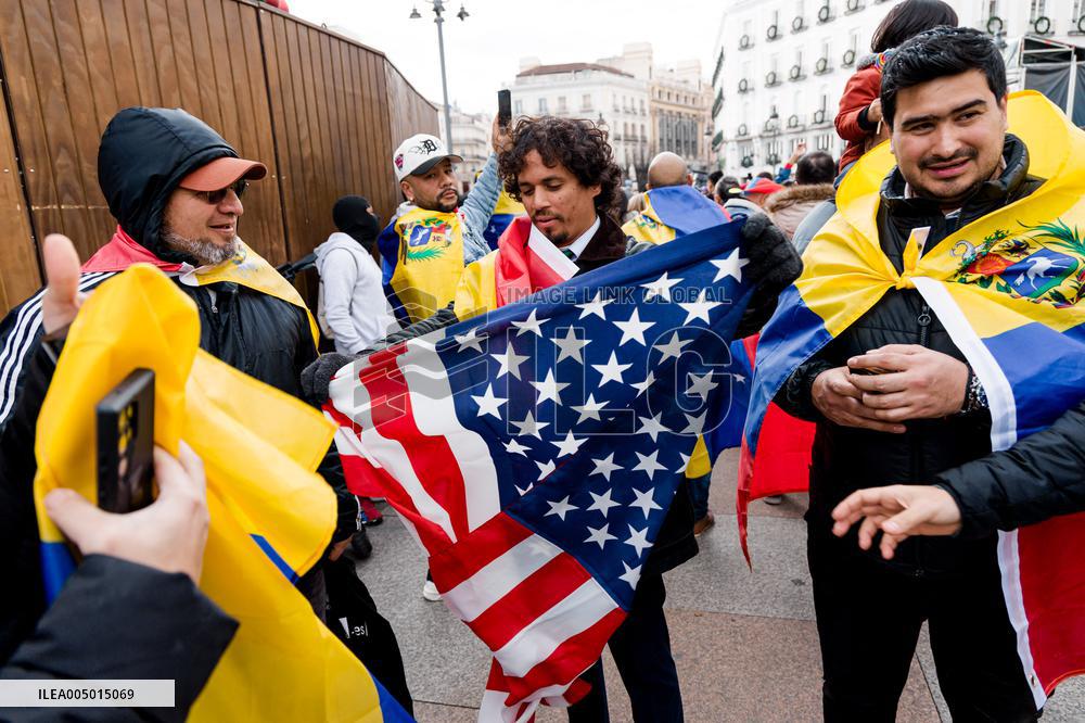 Venezuelans Abroad Celebrate US Capture Of Maduro - Madrid