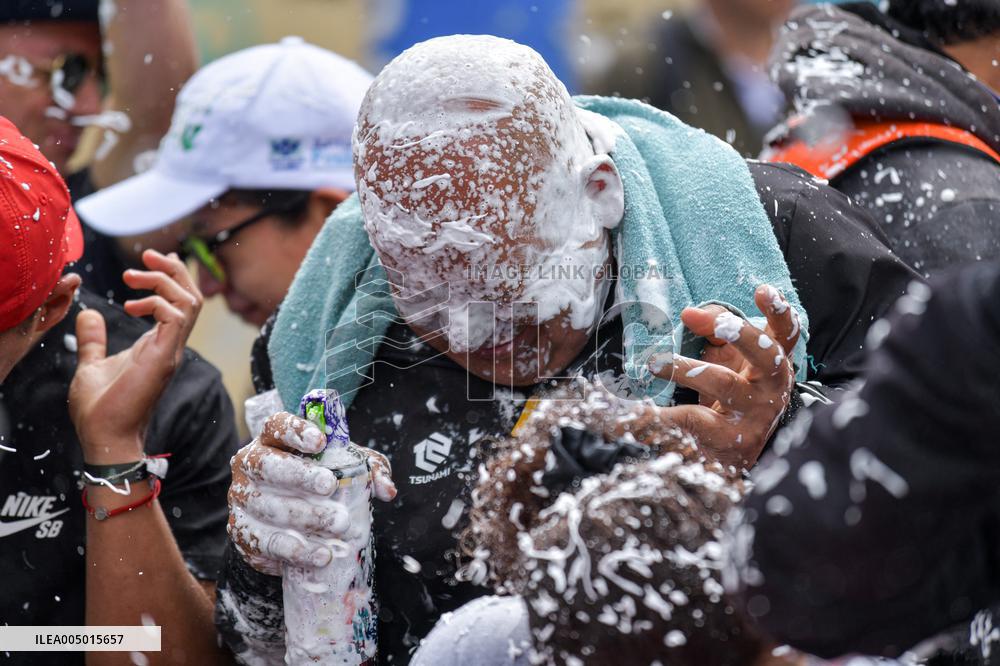 Carnaval de Negros y Blancos 2026 - Canto a la Tierra 'Chant to Earth'