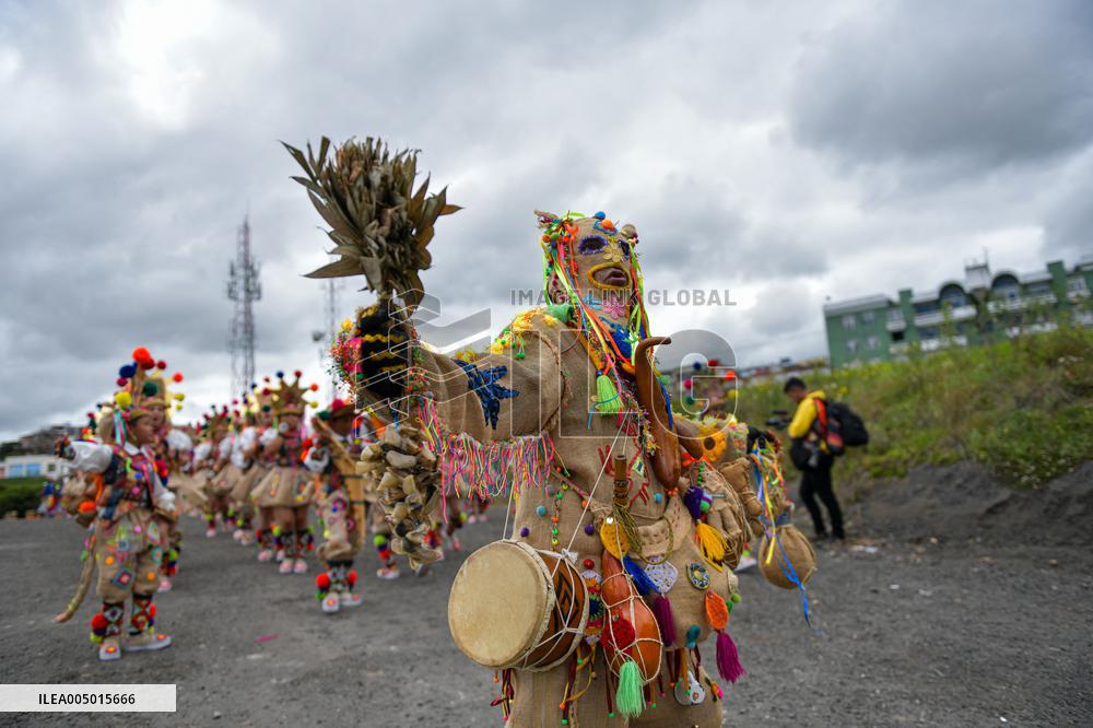 Carnaval de Negros y Blancos 2026 - Canto a la Tierra 'Chant to Earth'