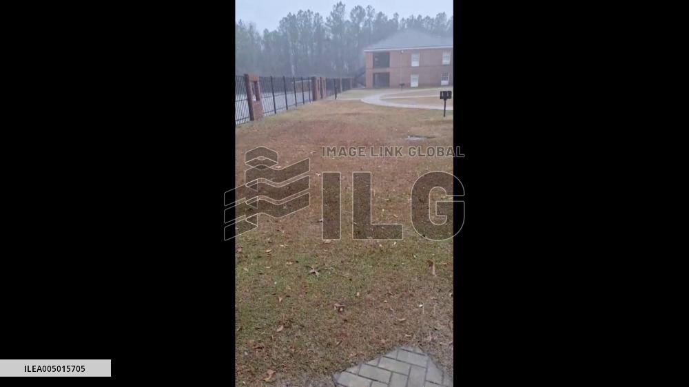 US: Storms Bring Hail to Brewton, Alabama